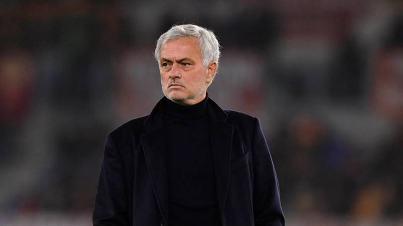 José Mourinho – “Người đặc biệt” của những danh hiệu